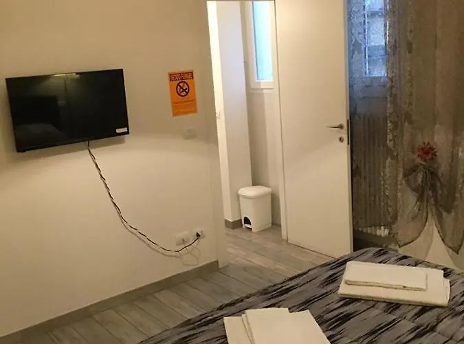 住宿加早餐酒店 Real Fly